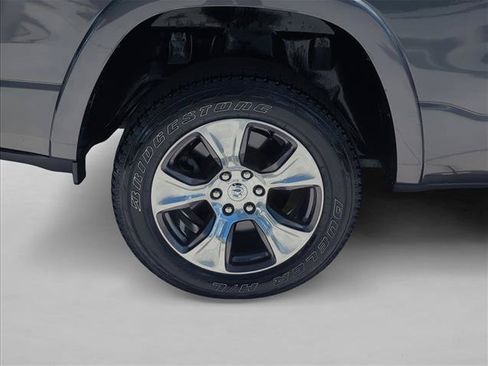 Used 2021 RAM 1500 Laramie AWD/4WD image 21