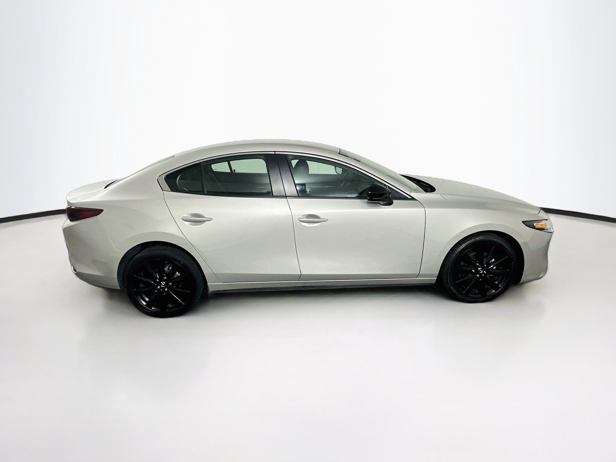 Used 2025 MAZDA MAZDA3 s FWD image 9