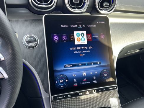 Used 2022 Mercedes-Benz C 300 4MATIC Sedan image 16