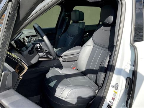Used 2025 Land Rover Range Rover Sport Dynamic SE image 20