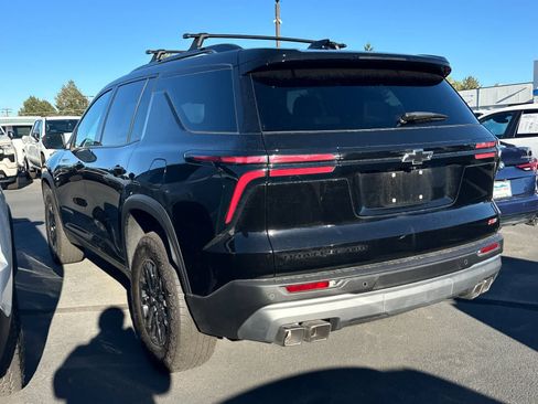 Used 2025 Chevrolet Traverse Z71 w/ Driver Confidence Package AWD/4WD image 6