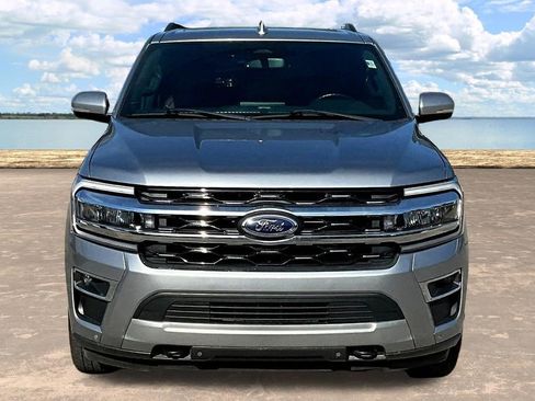 Used 2022 Ford Expedition Limited AWD/4WD image 4