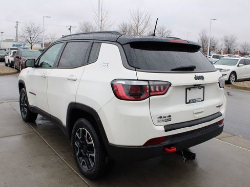 Used 2019 Jeep Compass Trailhawk image 5