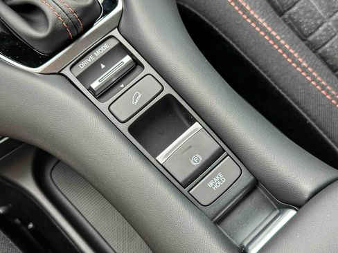 New 2026 Honda HR-V Sport image 25