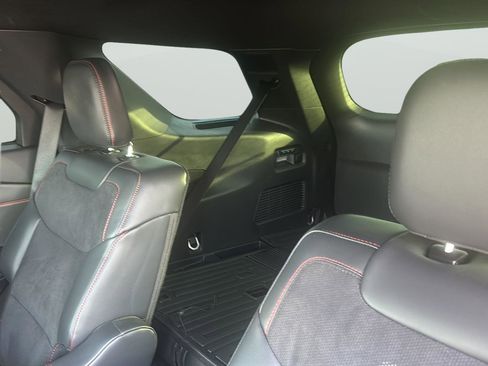 Used 2025 Ford Explorer ST w/ Sun And Sound Package image 8