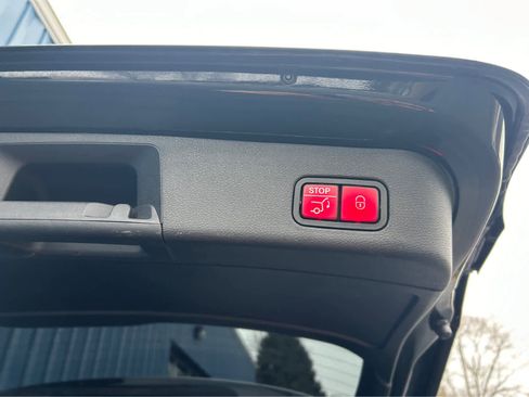 Used 2019 Mercedes-Benz GLE 63 AMG S image 32