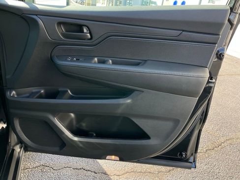 Certified 2025 Honda Odyssey EX-L image 30