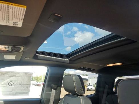 New 2026 GMC Canyon Denali image 27