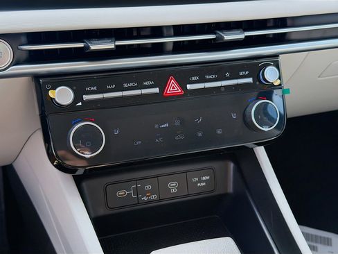 New 2026 Hyundai Tucson SEL FWD image 12