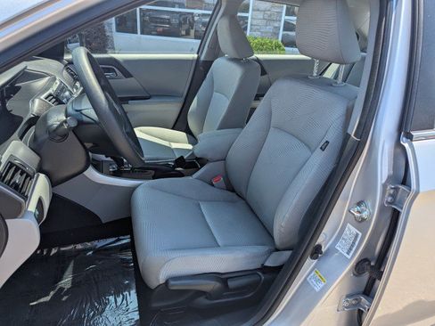 Used 2014 Honda Accord LX image 11