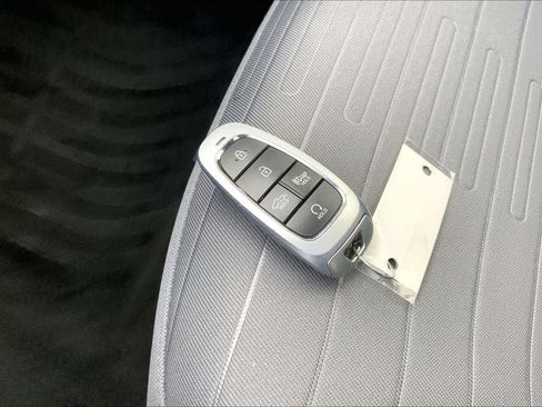 Used 2024 Hyundai Santa Cruz SEL w/ Activity Package image 14