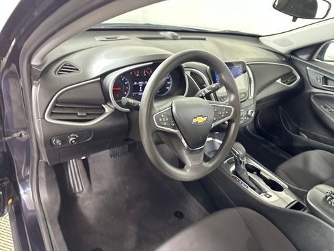 Used 2023 Chevrolet Malibu LT image 13