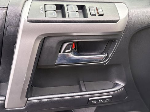 Used 2023 Toyota 4Runner Limited image 15