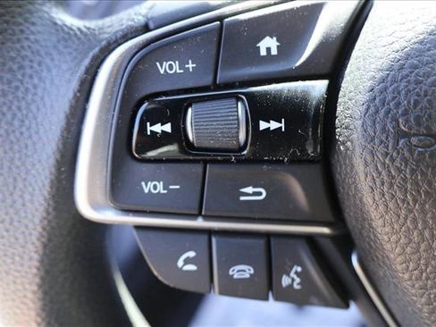 Used 2018 Honda Accord EX image 14