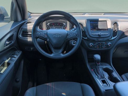 Used 2023 Chevrolet Equinox RS FWD image 29