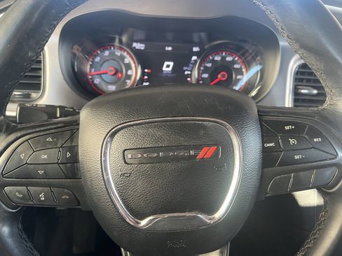 Used 2019 Dodge Charger SXT w/ Blacktop Package image 13