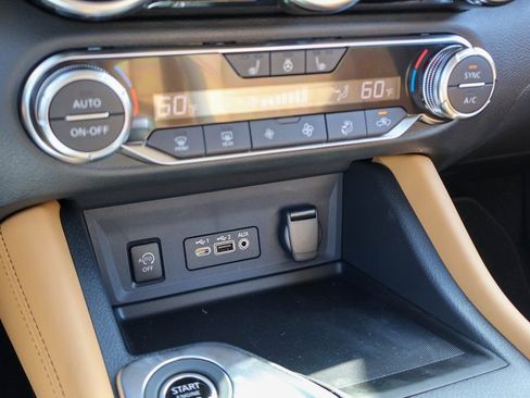 New 2025 Nissan Sentra SV w/ SV Premium Package image 13