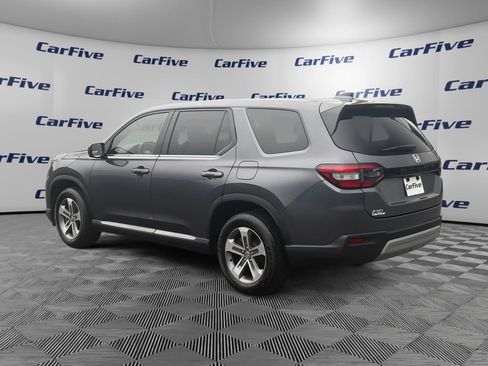 Used 2023 Honda Pilot EX-L image 3