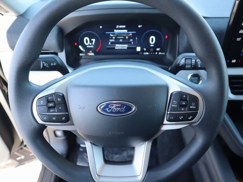 New 2026 Ford Explorer Active image 3