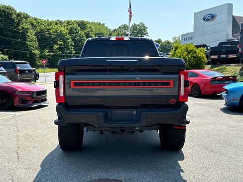 Used 2024 Ford F250 Lariat w/ Lariat Ultimate Package AWD/4WD image 5