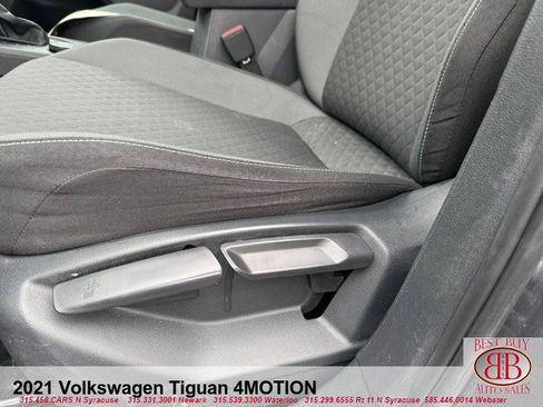 Used 2021 Volkswagen Tiguan S image 18
