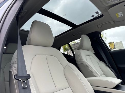 New 2026 Volvo XC40 B5 Plus w/ Protection Package Premier image 16