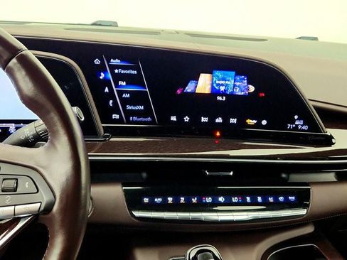 Used 2023 Cadillac Escalade ESV Premium Luxury Platinum w/ LPO, Radiant Package AWD/4WD image 17