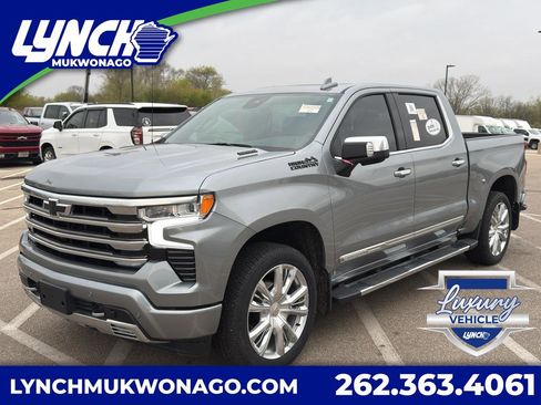 Used 2025 Chevrolet Silverado 1500 High Country w/ High Country Premium Package AWD/4WD image 1