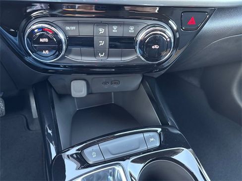 New 2026 Chevrolet Trax LT image 20