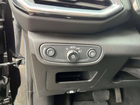 Used 2023 Chevrolet TrailBlazer LT image 16