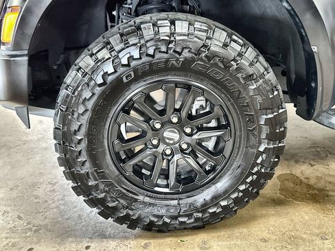 Used 2025 Ford F150 Raptor AWD/4WD image 33