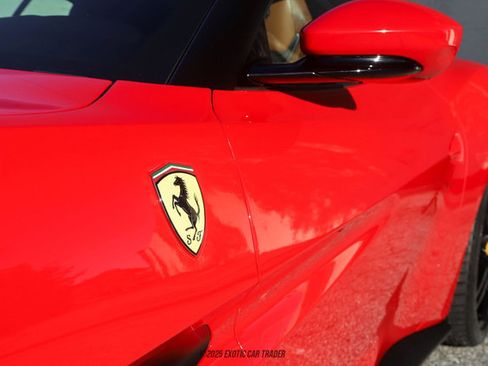 Used 2019 Ferrari Portofino image 72