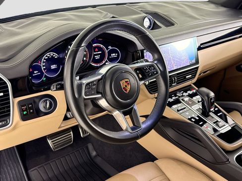 Used 2019 Porsche Cayenne S AWD/4WD image 26