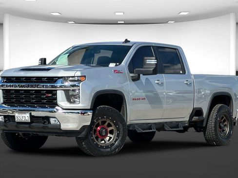 Used 2022 Chevrolet Silverado 2500 LT w/ All Star Edition AWD/4WD image 2