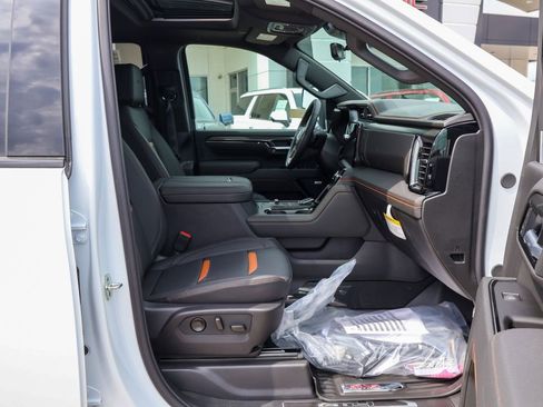 New 2026 GMC Sierra 2500 AT4 image 34