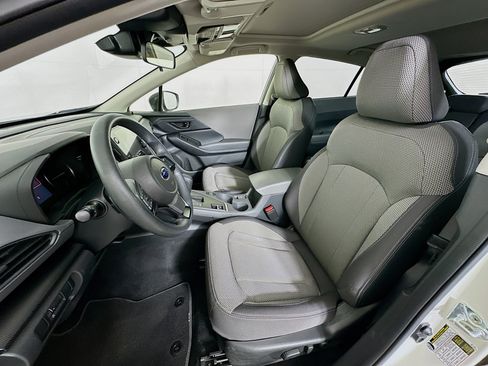 Used 2024 Subaru Crosstrek 2.0i Premium image 13