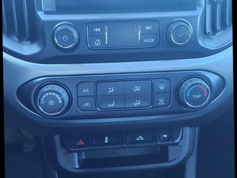 Used 2022 Chevrolet Colorado LT w/ LT Convenience Package AWD/4WD image 27