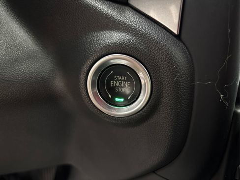 Used 2020 Chevrolet Silverado 1500 RST image 32