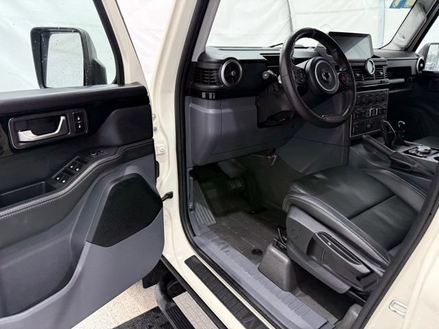 Used 2024 INEOS Grenadier Station Wagon AWD/4WD image 32