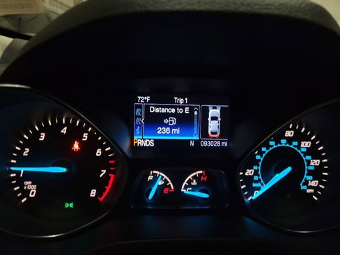 Used 2016 Ford Escape SE w/ Equipment Group 201A AWD/4WD image 23