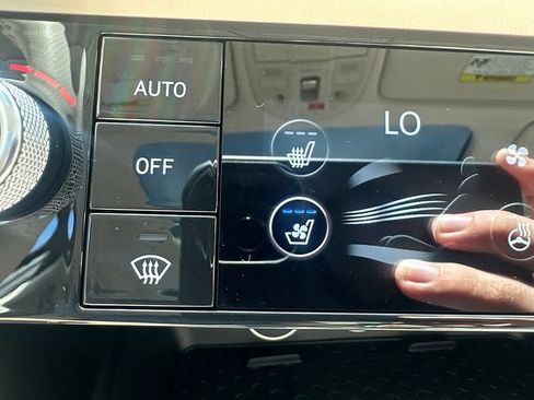 Certified 2026 Genesis G70 2.5T Prestige AWD/4WD image 18