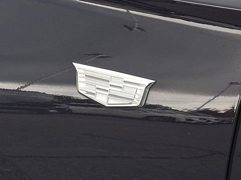 Certified 2024 Cadillac XT6 Premium Luxury w/ LPO, Floor Liner Package FWD image 29