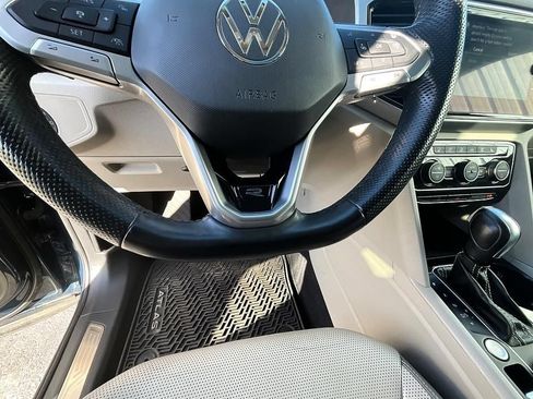 Used 2021 Volkswagen Atlas SEL Premium AWD/4WD image 37