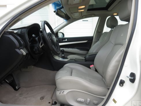 Used 2007 INFINITI G35 Sport w/ Premium Pkg RWD image 26