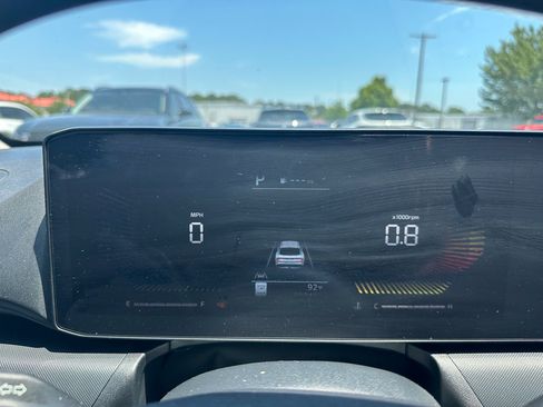 Used 2025 Kia K4 FWD image 18