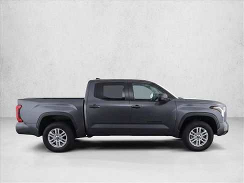 Used 2025 Toyota Tundra SR5 AWD/4WD image 8