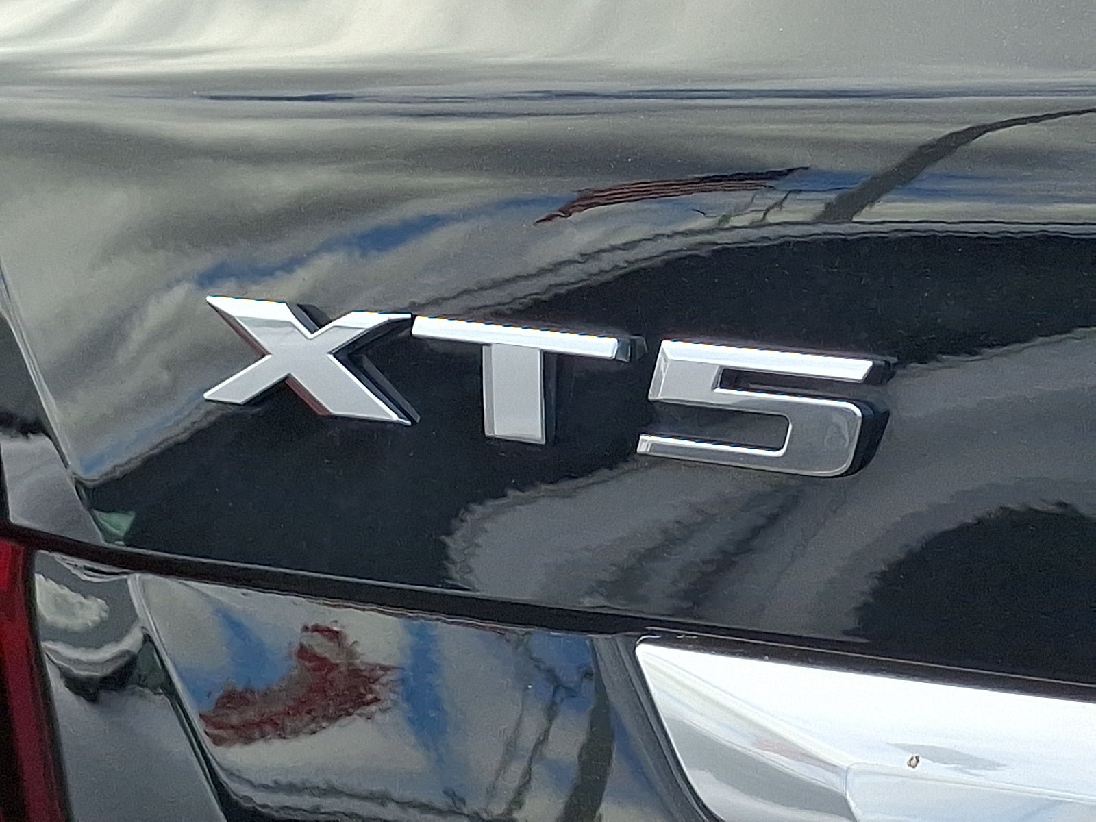 Certified 2024 Cadillac XT5 Premium Luxury AWD/4WD image 35