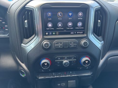 Used 2022 Chevrolet Silverado 1500 LT Trail Boss w/ Bed Protection Package image 15