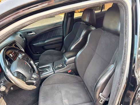 Used 2022 Dodge Charger R/T w/ Plus Group RWD image 10