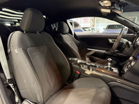 Used 2020 Ford Mustang GT RWD image 8